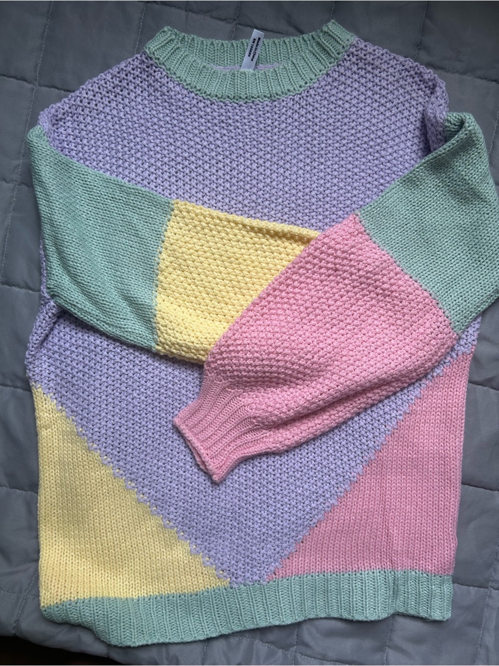 ePretty Pastel Colorblock Crewneck Sweater in Lavender, Mint, Pink & Yellow